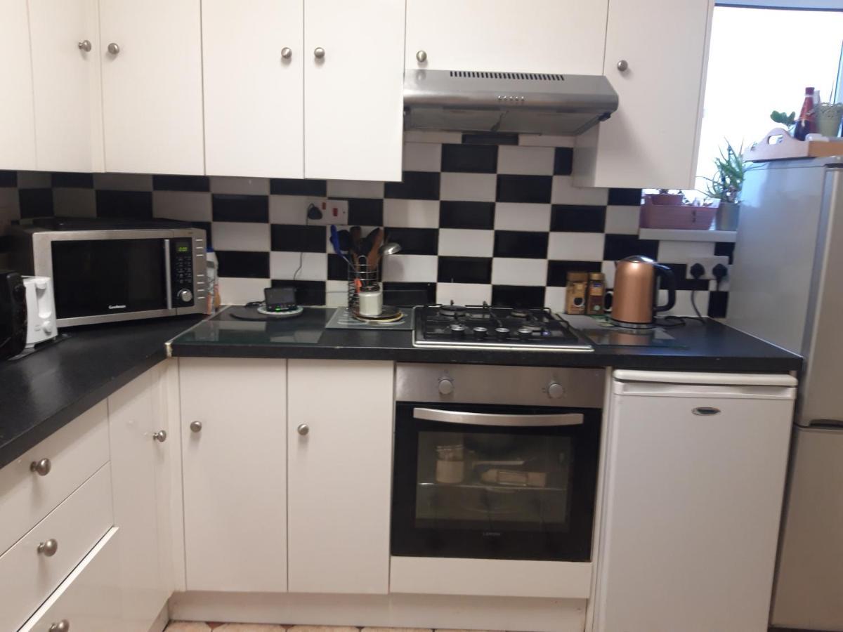 61 Apartamento Winchester Exterior foto